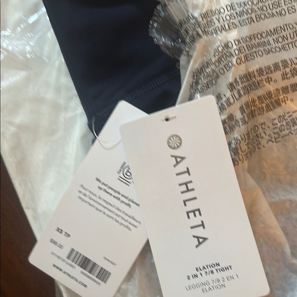Athleta Elation 7/8 Tight in Navy